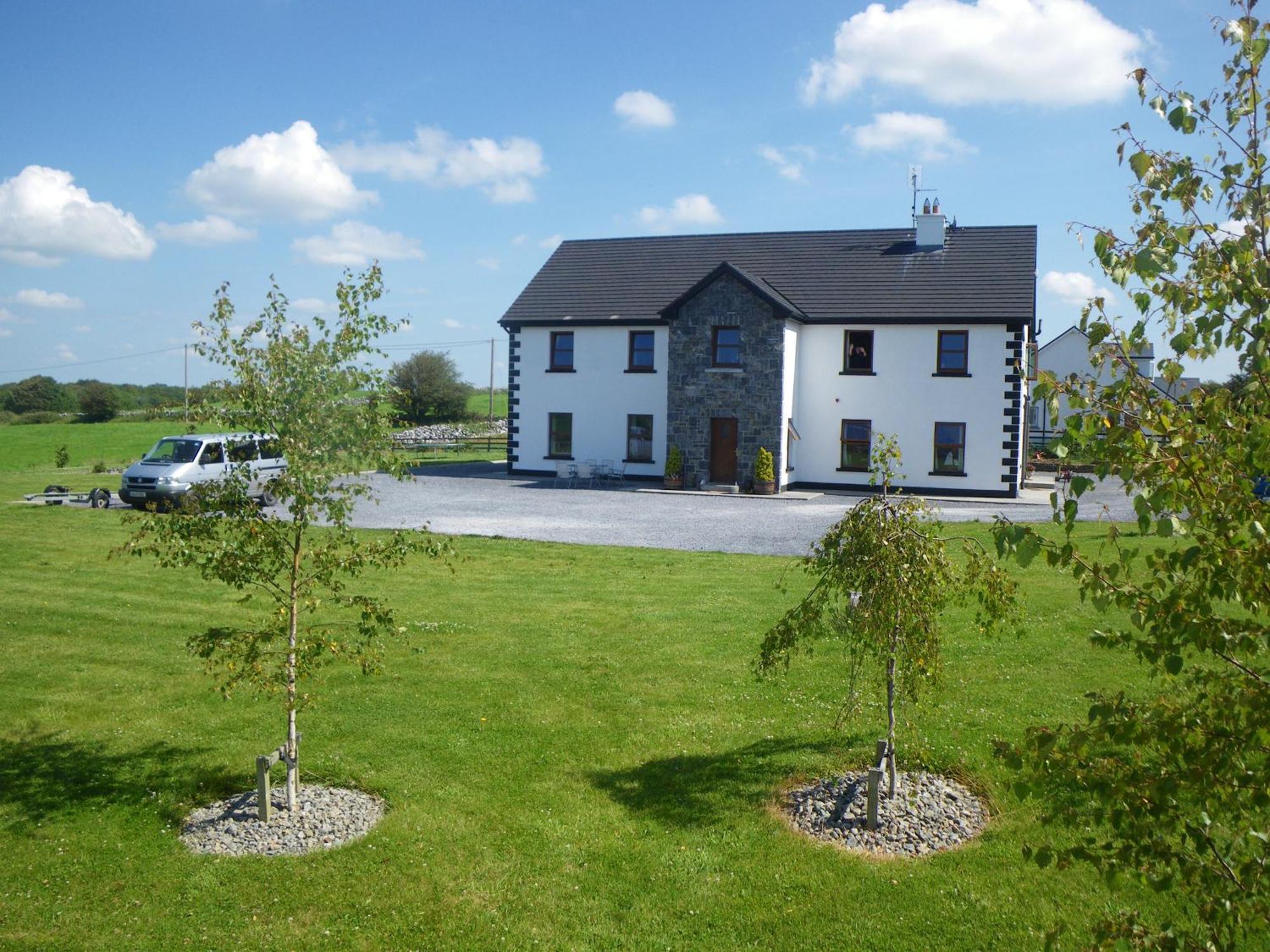 Corrib View Lodge Glencorrib  Exterior photo