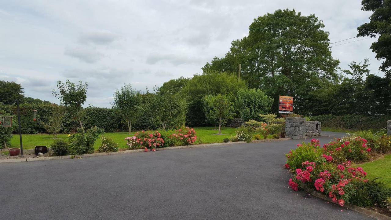 Corrib View Lodge Glencorrib  Exterior photo
